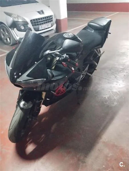Yamaha R6 – Vista 5