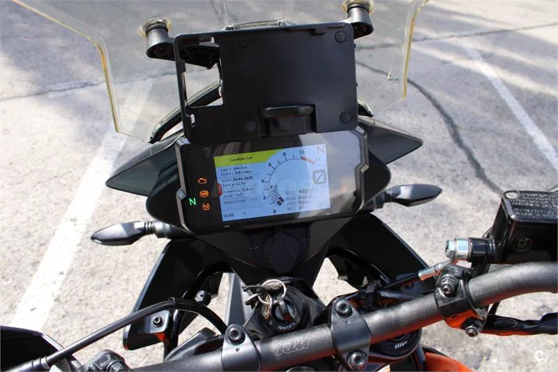 KTM 390 – Vista 14