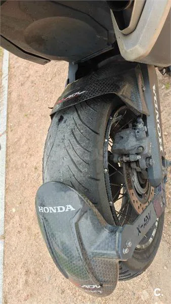 Honda X-ADV – Vista 7