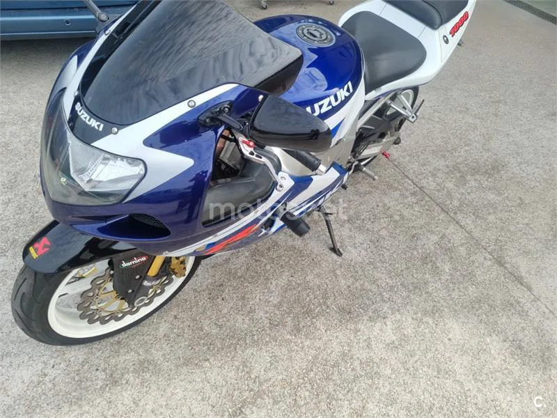 Suzuki GSX-R1000 – Vista 3