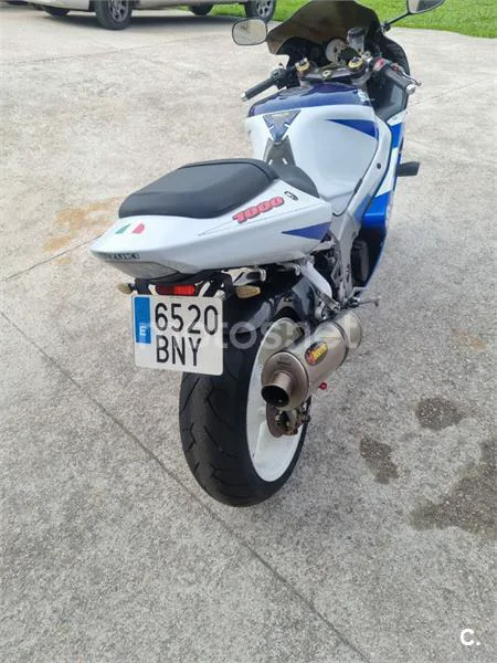 Suzuki GSX-R1000 – Vista 9
