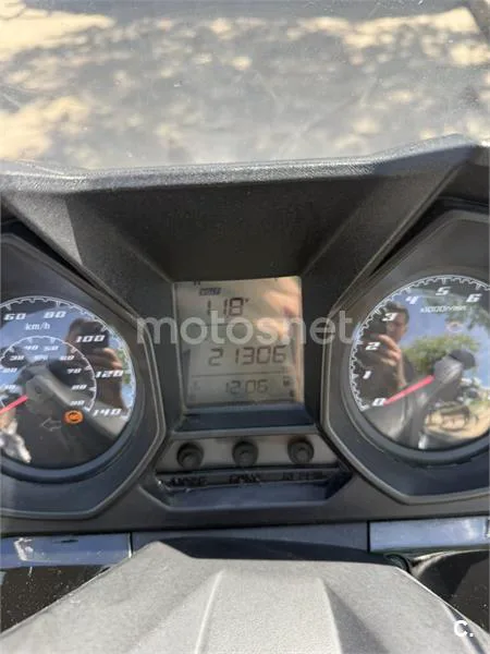 Kymco Super Dink 125i – Vista 5
