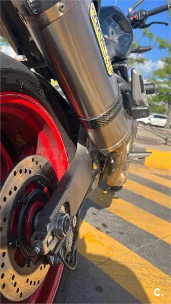Ducati Monster 821 – Vista 5