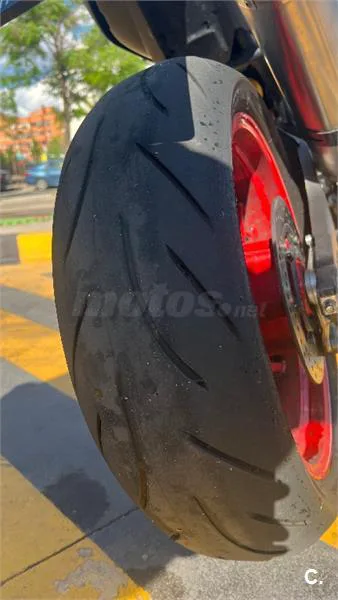 Ducati Monster 821 – Vista 6