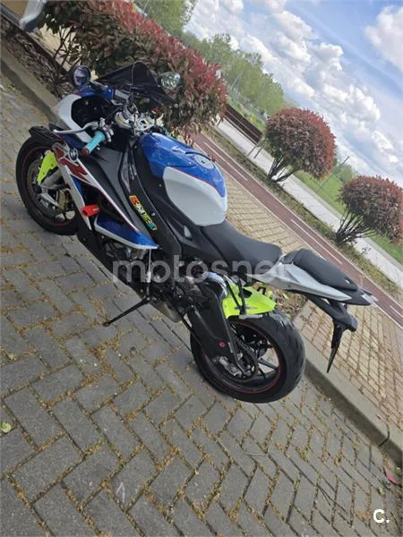 BMW S 1000 RR – Vista 3