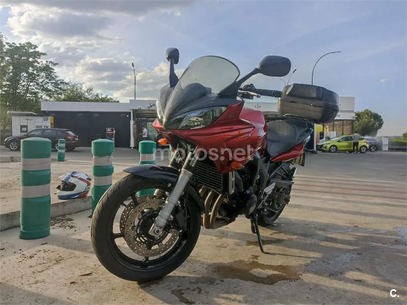 Yamaha FZ6 Fazer – Vista 12