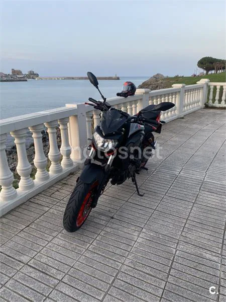 Yamaha MT-07 – Vista 2