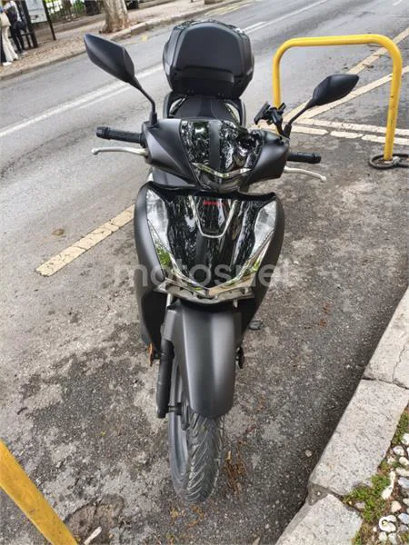 Honda SH 125i – Vista 5
