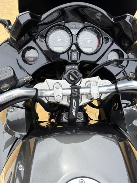 Honda CBF 1000 – Vista 7