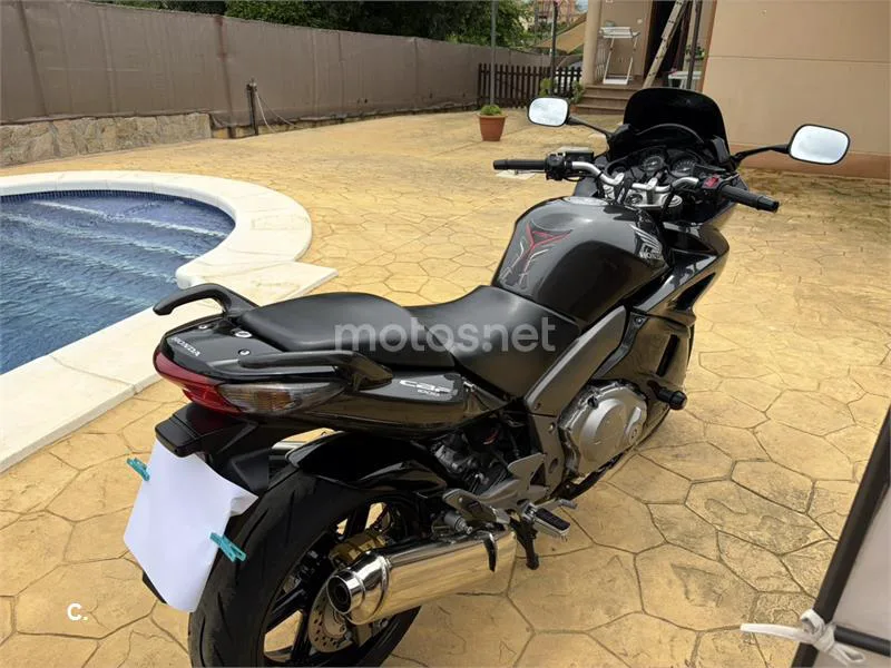 Honda CBF 1000 – Vista 10