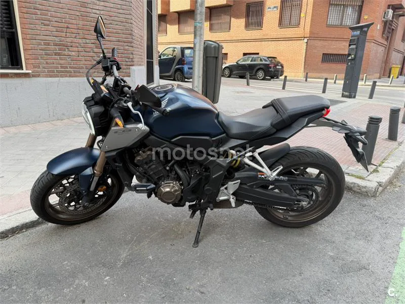 Honda CB 650 R – Vista 6