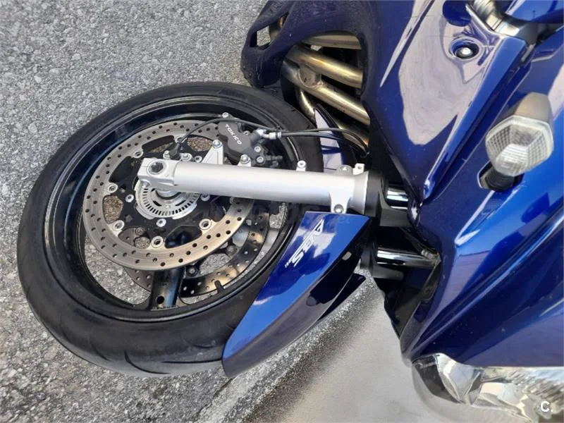 Suzuki Bandit 650 – Vista 2