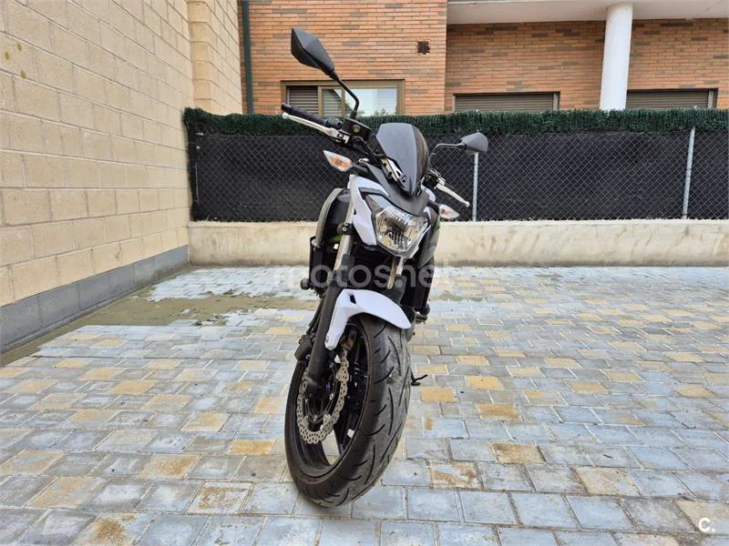 Kawasaki Z650 – Vista 3