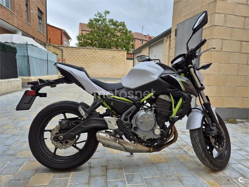 Kawasaki Z650 – Vista 5