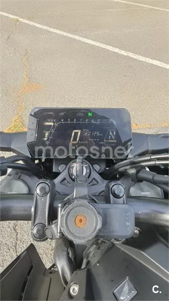 Honda CB 125 R – Vista 7