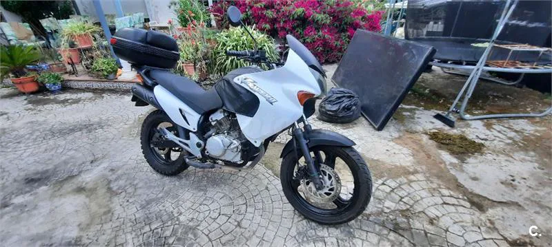 Honda XL 125 Varadero – Vista 2