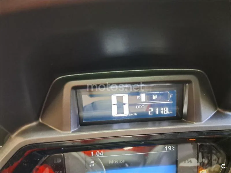 Yamaha XMAX 125 – Vista 6