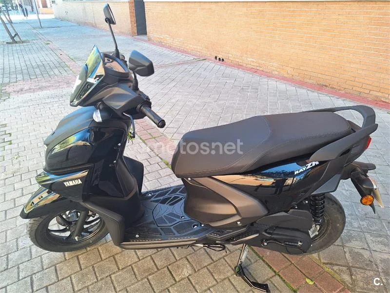 Yamaha RayZR 125 - Vista 11
