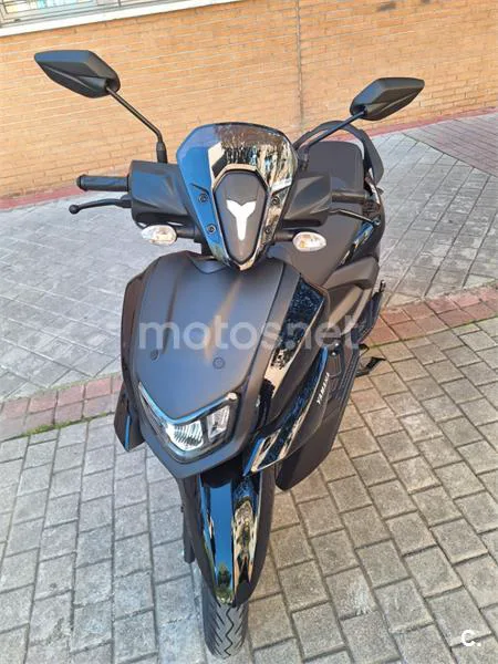 Yamaha RayZR 125 - Vista 8