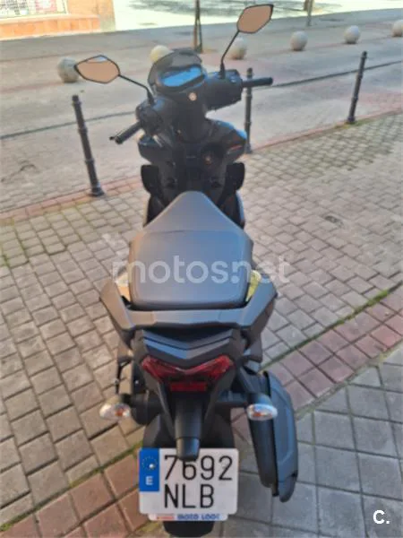 Yamaha RayZR 125 - Vista 9