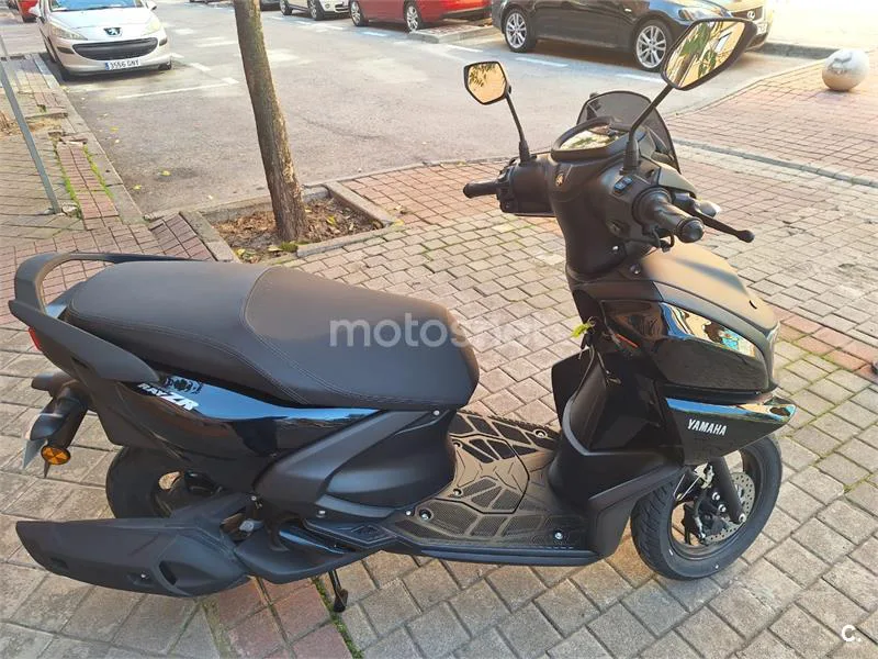 Yamaha RayZR 125 - Vista 10