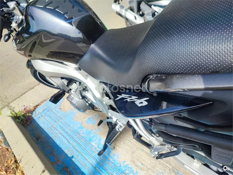 Yamaha FZ6 – Vista 2