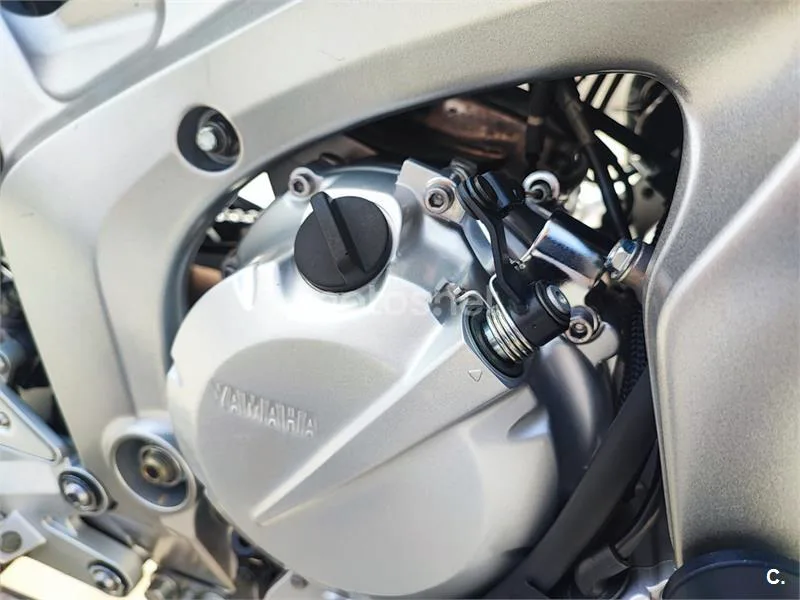 Yamaha FZ6 – Vista 5