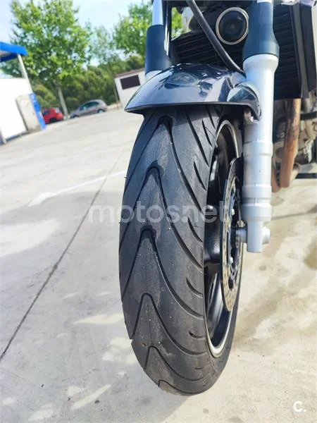 Yamaha FZ6 – Vista 8