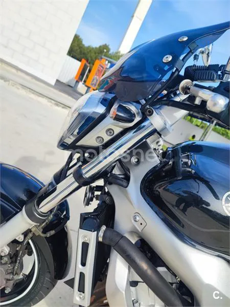 Yamaha FZ6 – Vista 10