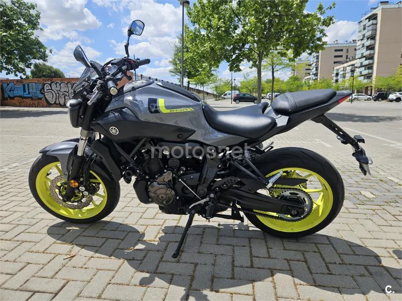 Yamaha MT-07 – Vista 9