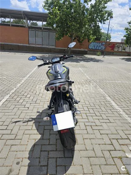 Yamaha MT-07 – Vista 10