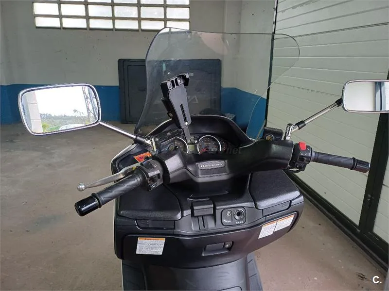 Suzuki Burgman 400 – Vista 5