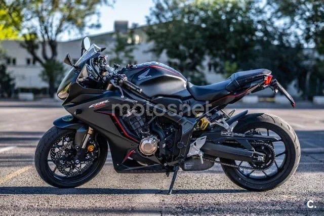 Honda CBR 650 R – Vista 2