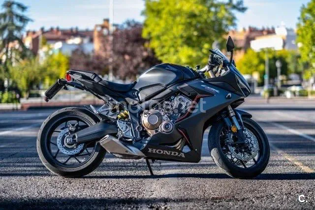 Honda CBR 650 R – Vista 4