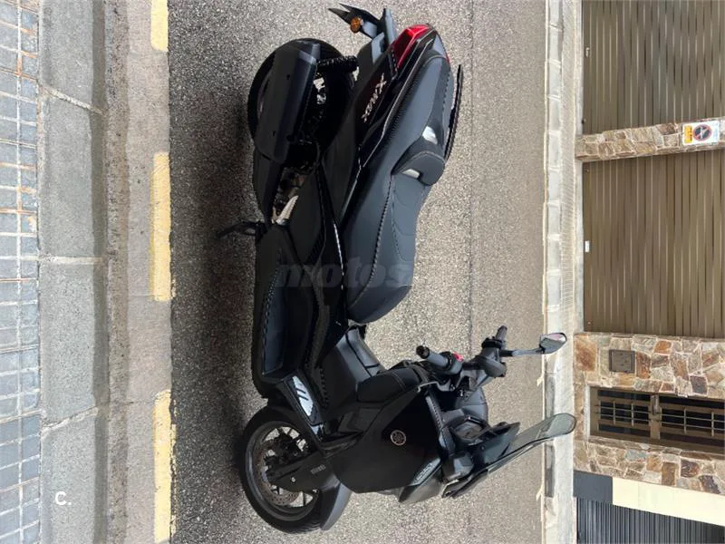Yamaha XMAX 300 – Vista 6