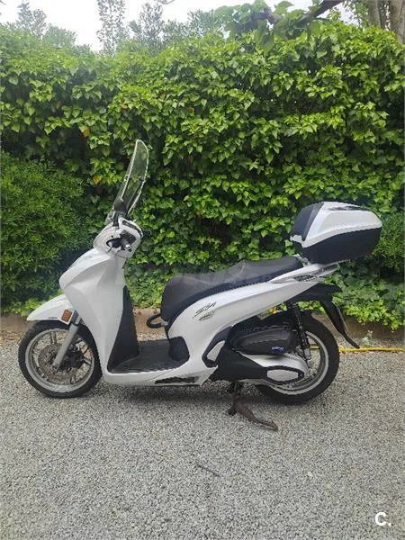 Honda SH 350i – Vista 2