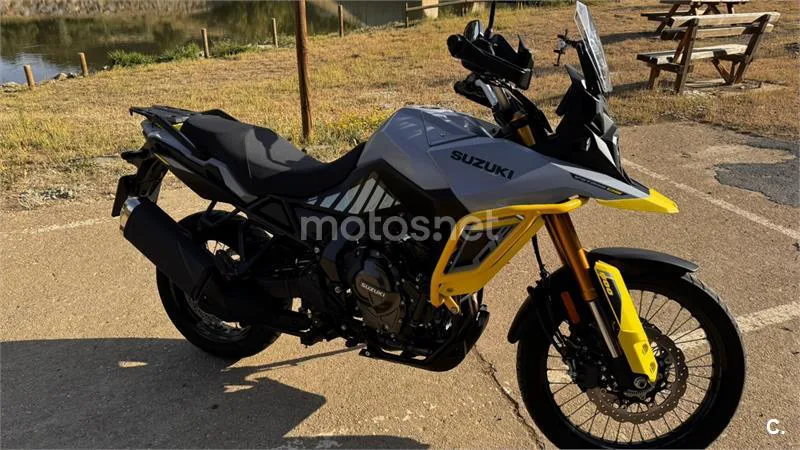 Suzuki V-Strom 800 – Vista 4