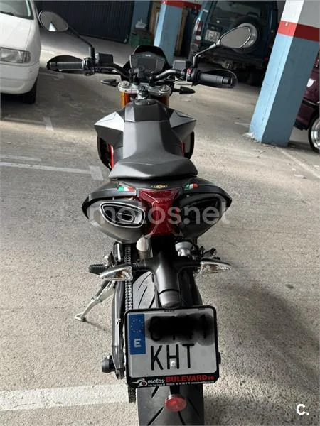 Aprilia Dorsoduro 900 – Vista 4
