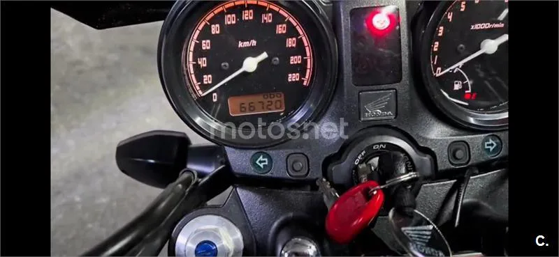 Honda CBF 600 N – Vista 10