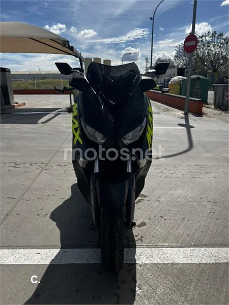 Yamaha XMAX 300 – Vista 3