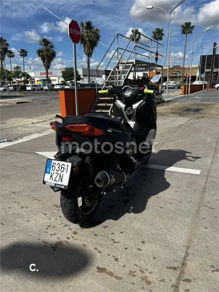 Yamaha XMAX 300 – Vista 8