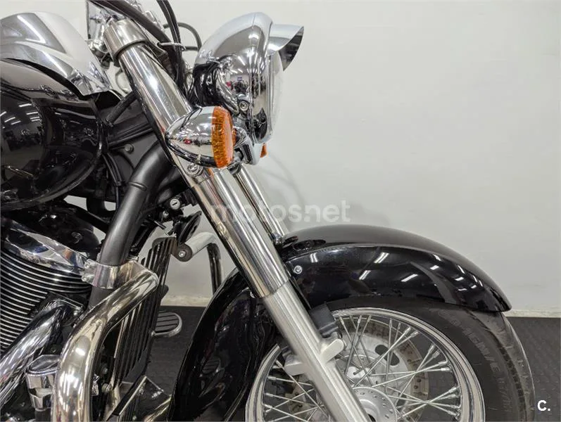 Kawasaki VN 900 Classic – Vista 8