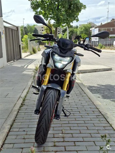 BMW G 310 R – Vista 4