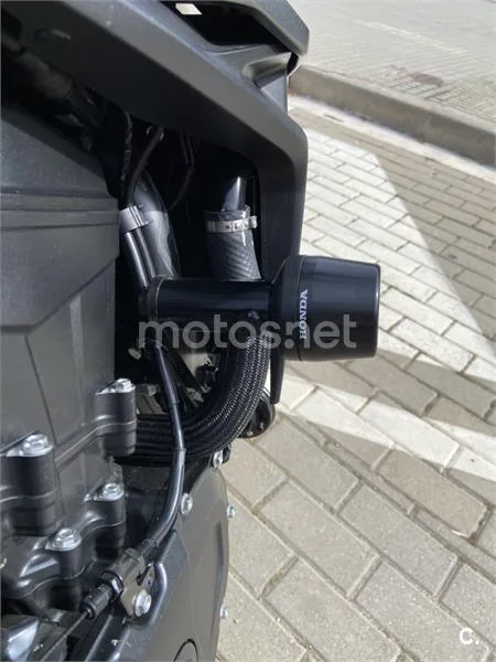 Honda CB 750 – Vista 2