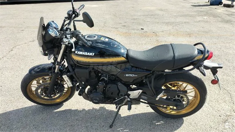 Kawasaki Z650 – Vista 11