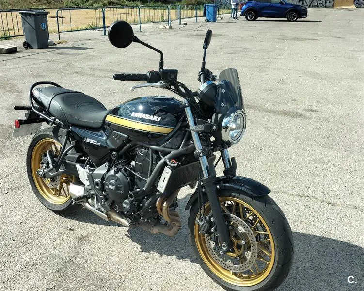 Kawasaki Z650 – Vista 3