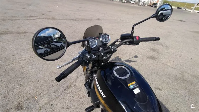 Kawasaki Z650 – Vista 7