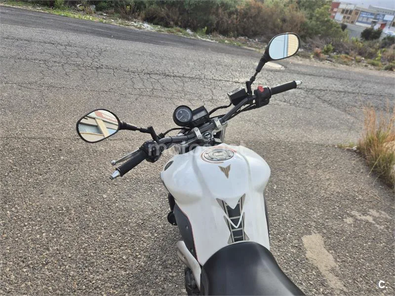 Yamaha MT-03 – Vista 3