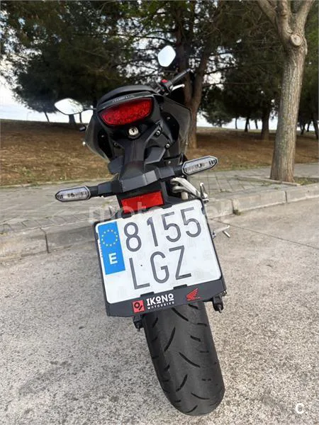 Honda CB 125 R – Vista 5