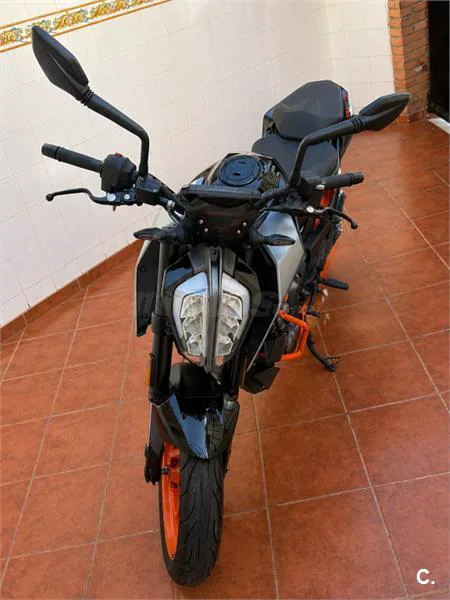 KTM 390 – Vista 2
